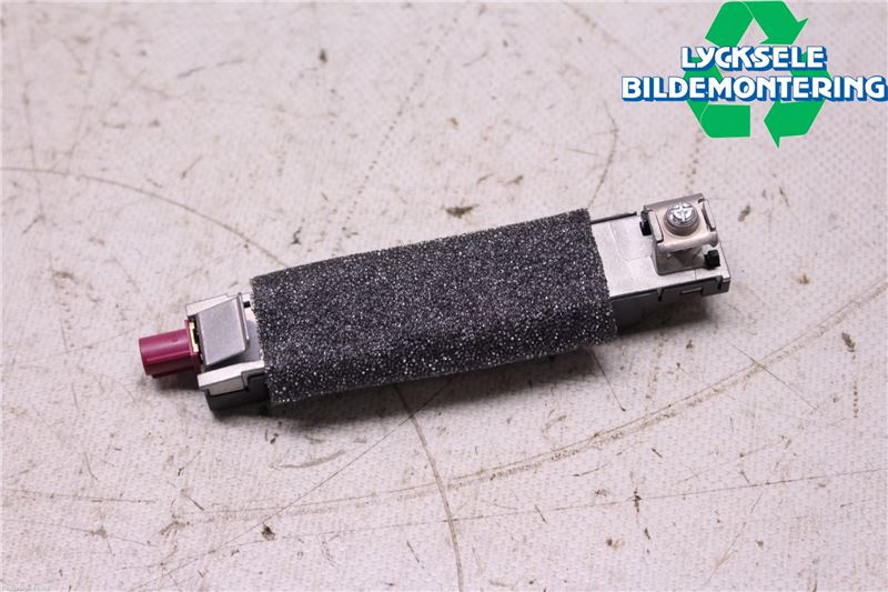 Volkswagen VW POLO 10-17 Antennförstärkare