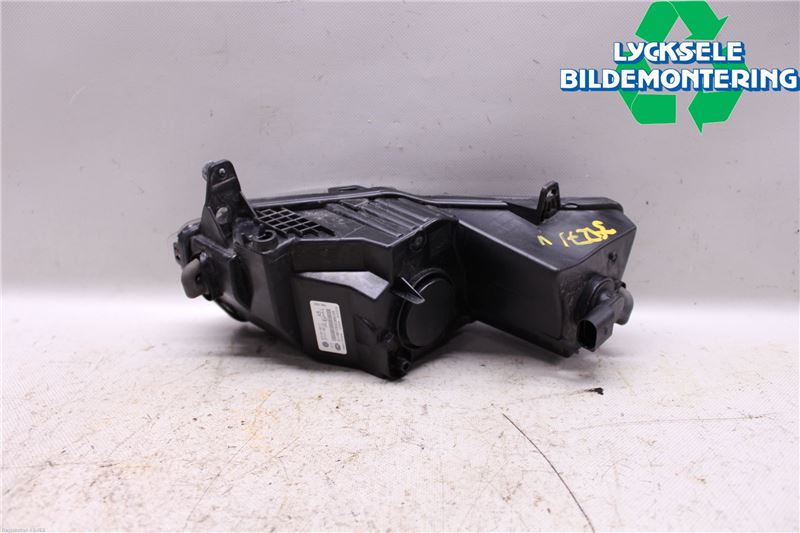 Volkswagen VW POLO 10-17 Dimljus-Varselljus Fram