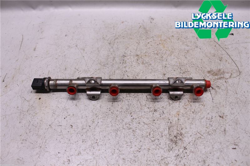 Volkswagen VW POLO 10-17 Inj. Fuelrail