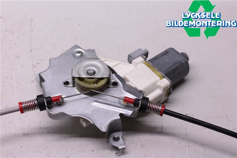 Nissan MICRA 08-10 Fönsterhiss El Kompl