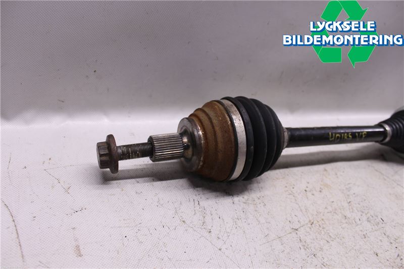 Seat LEON 13-20 Drivaxel Fram Vänster