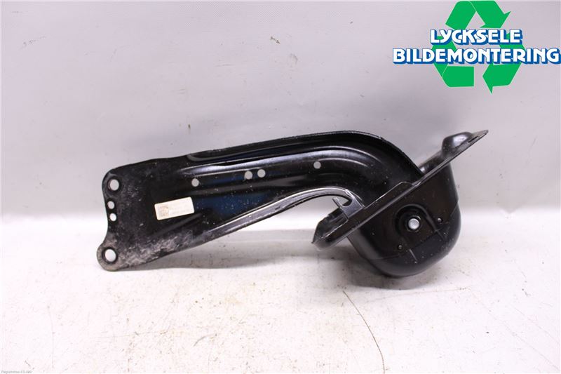 Volkswagen VW GOLF / E-GOLF VII 13-20 Bärarm Bak Höger