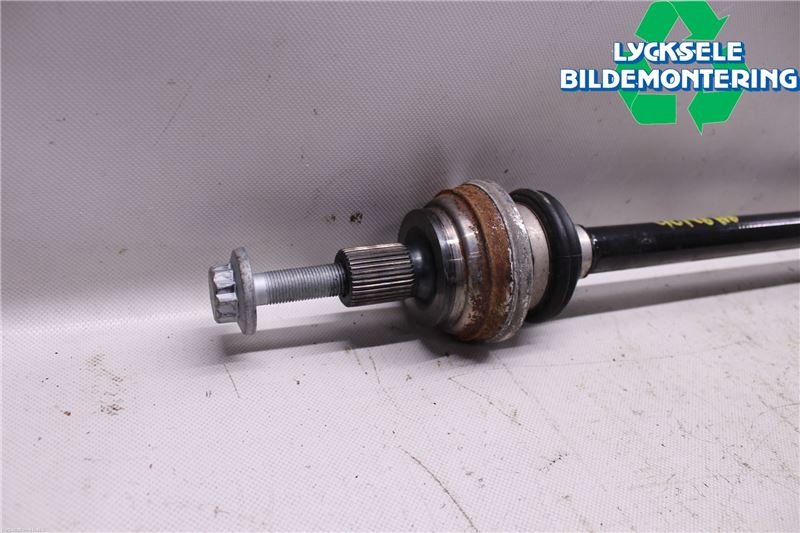 Volkswagen VW GOLF / E-GOLF VII 13-20 Drivaxel Bak Höger