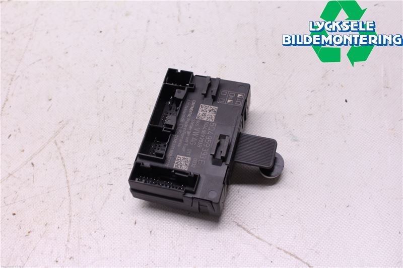 Seat LEON 13-20 Styrenhet Dörr