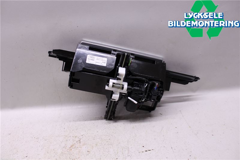 Audi A6 ALLROAD 12-18 Färddator