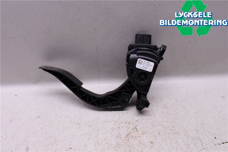 Audi A6 ALLROAD 12-18 Gaspedal