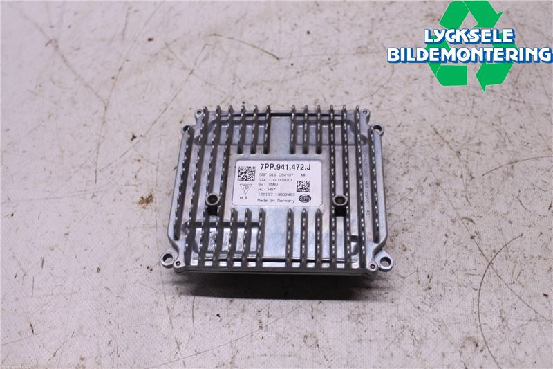 Audi A6 ALLROAD 12-18 Styrenhet Strålkastare