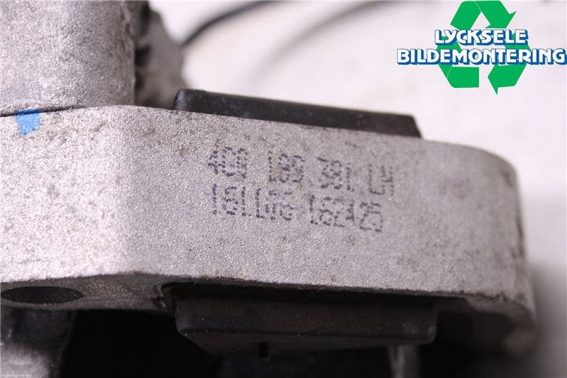 Audi A6 ALLROAD 12-18 Motorkudde