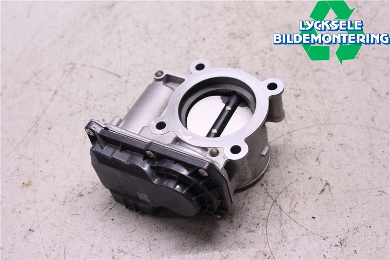 Mazda CX-3 Injspjällhus