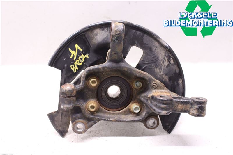 Mazda CX-3 Styrspindel Lagerhus Vä