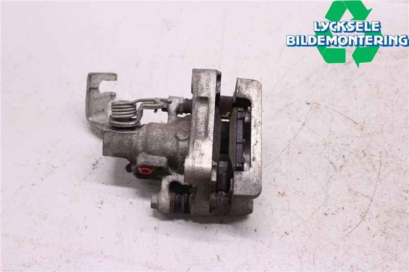 Mazda CX-3 Bromsok Bak Höger