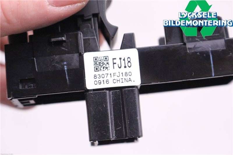 Subaru FORESTER SJ 13-18 Strömställare Elhiss