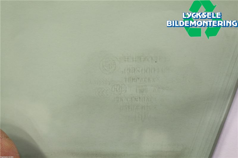 Subaru FORESTER SJ 13-18 Dörruta Fram Vänster