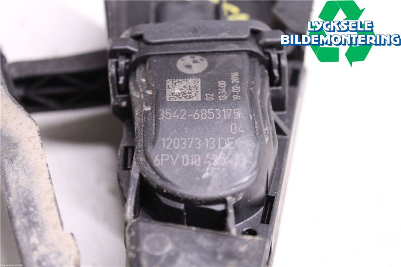BMW 3 F30/F31/F80 12-19 Gaspedal
