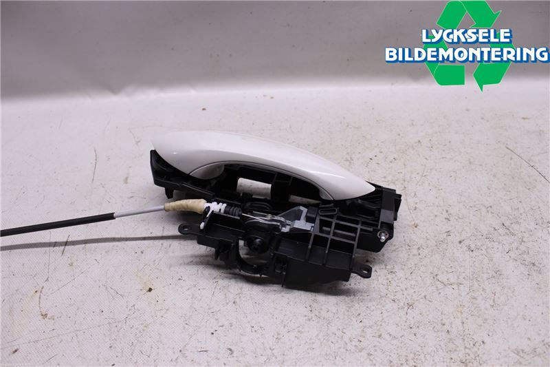 BMW 5 F10/F11/F18 09-17 Dörrhandtag Yttre Hö