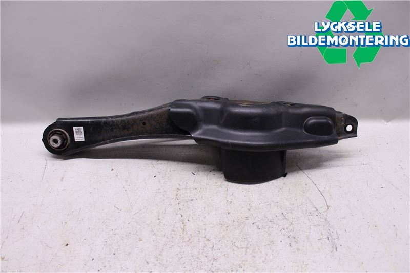 Volkswagen VW TIGUAN 16-24 Bärarm Bak Höger