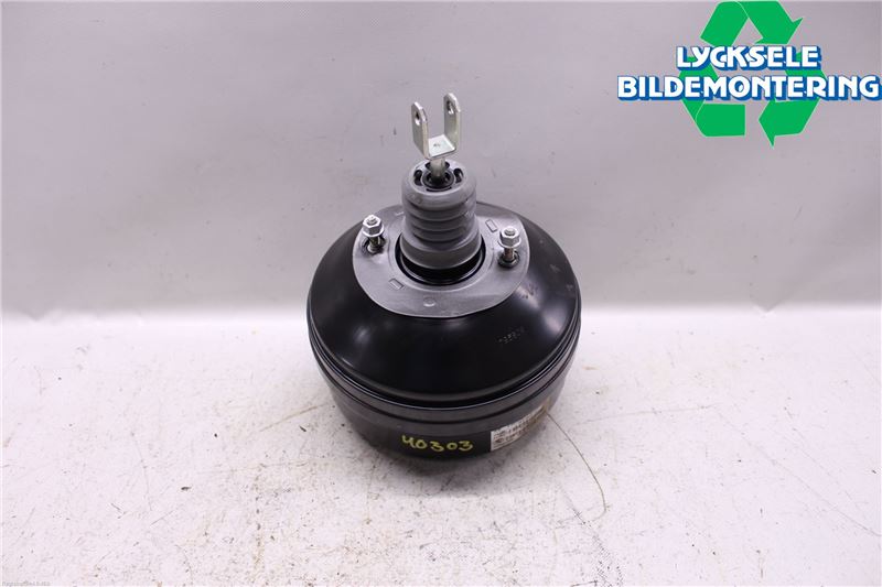 BMW 3 F30/F31/F80 12-19 Bromsservo