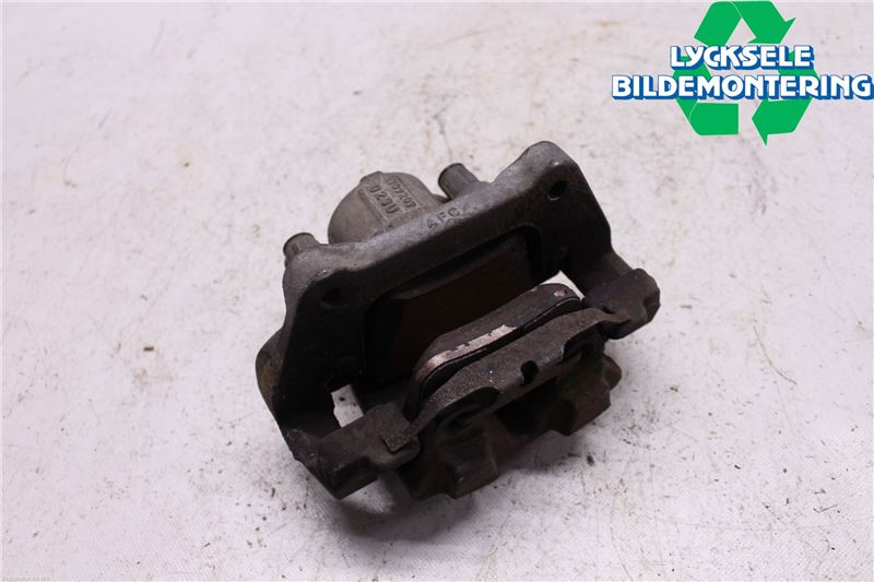 BMW 3 F30/F31/F80 12-19 Bromsok Fram Höger