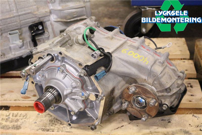 Toyota HILUX 05-16 Växel Fördelningslåda