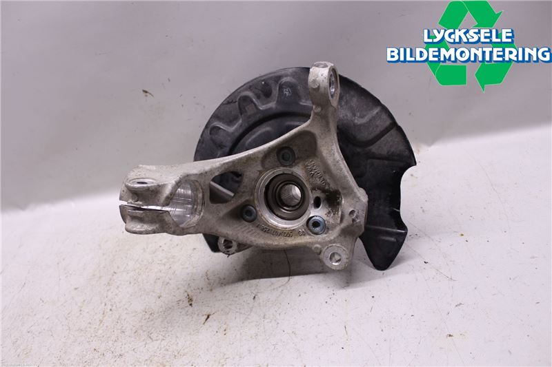 Volkswagen VW GOLF / E-GOLF VII 13-20 Styrspindel Lagerhus Hö