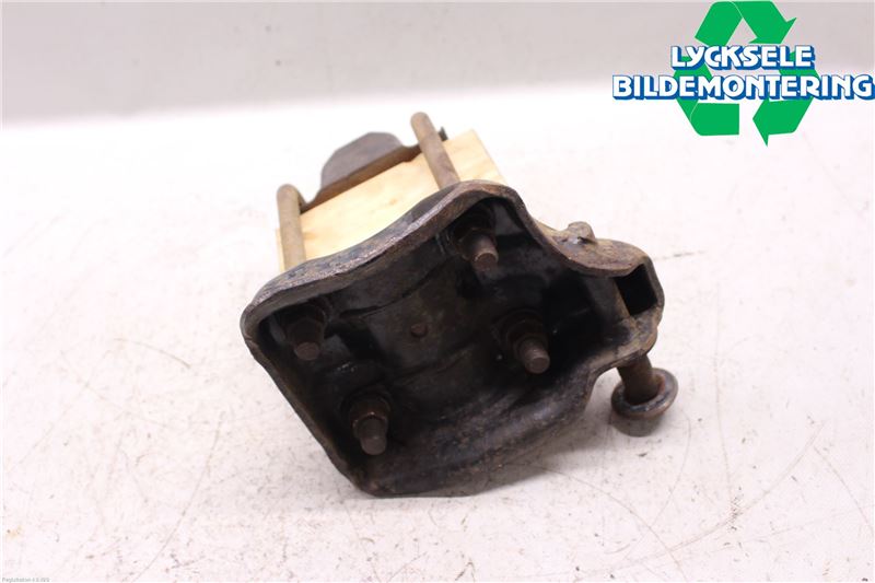 Toyota HILUX 05-16 Bladfjäderhänke Bak