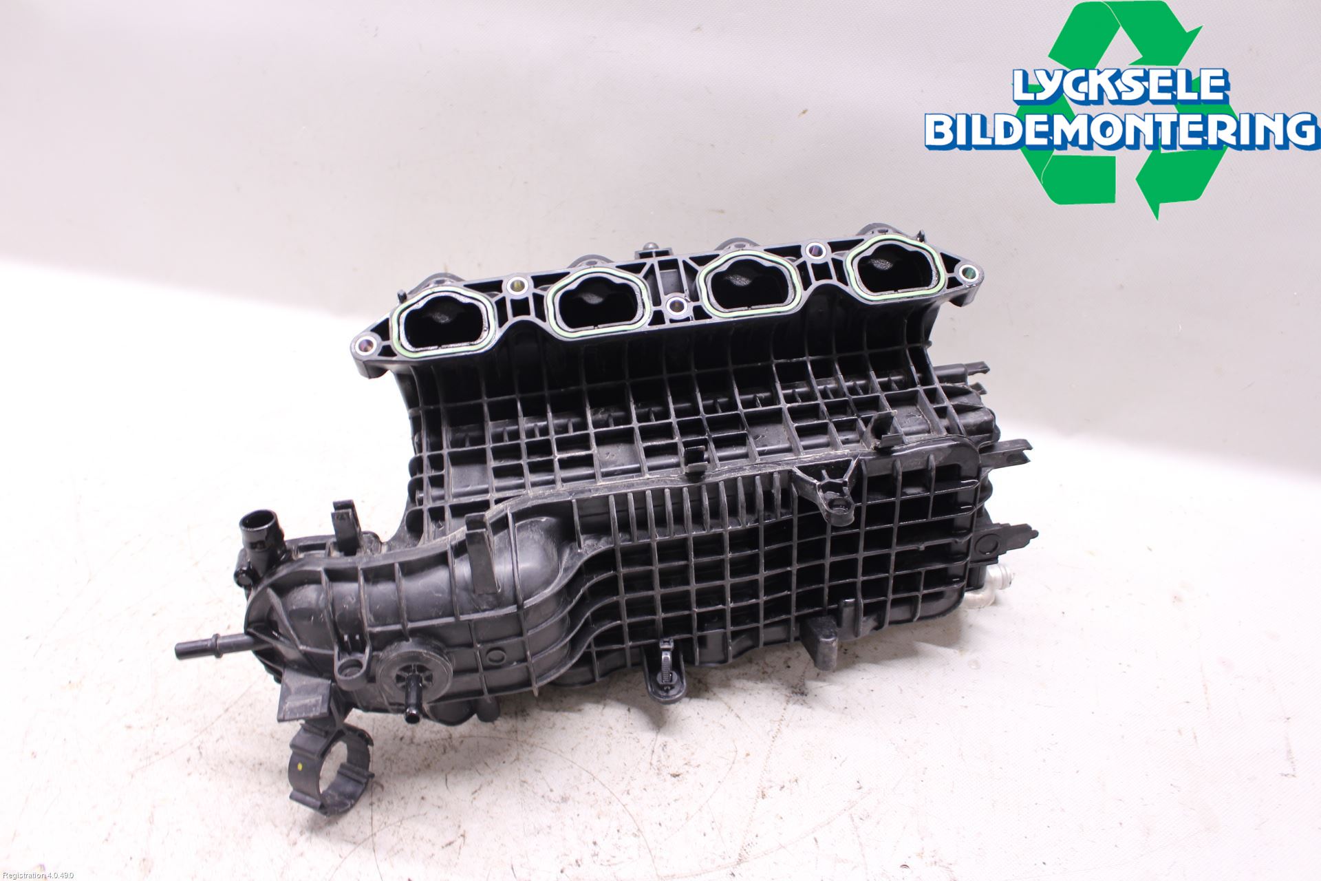 Skoda FABIA 15-21 Grenrör Insug