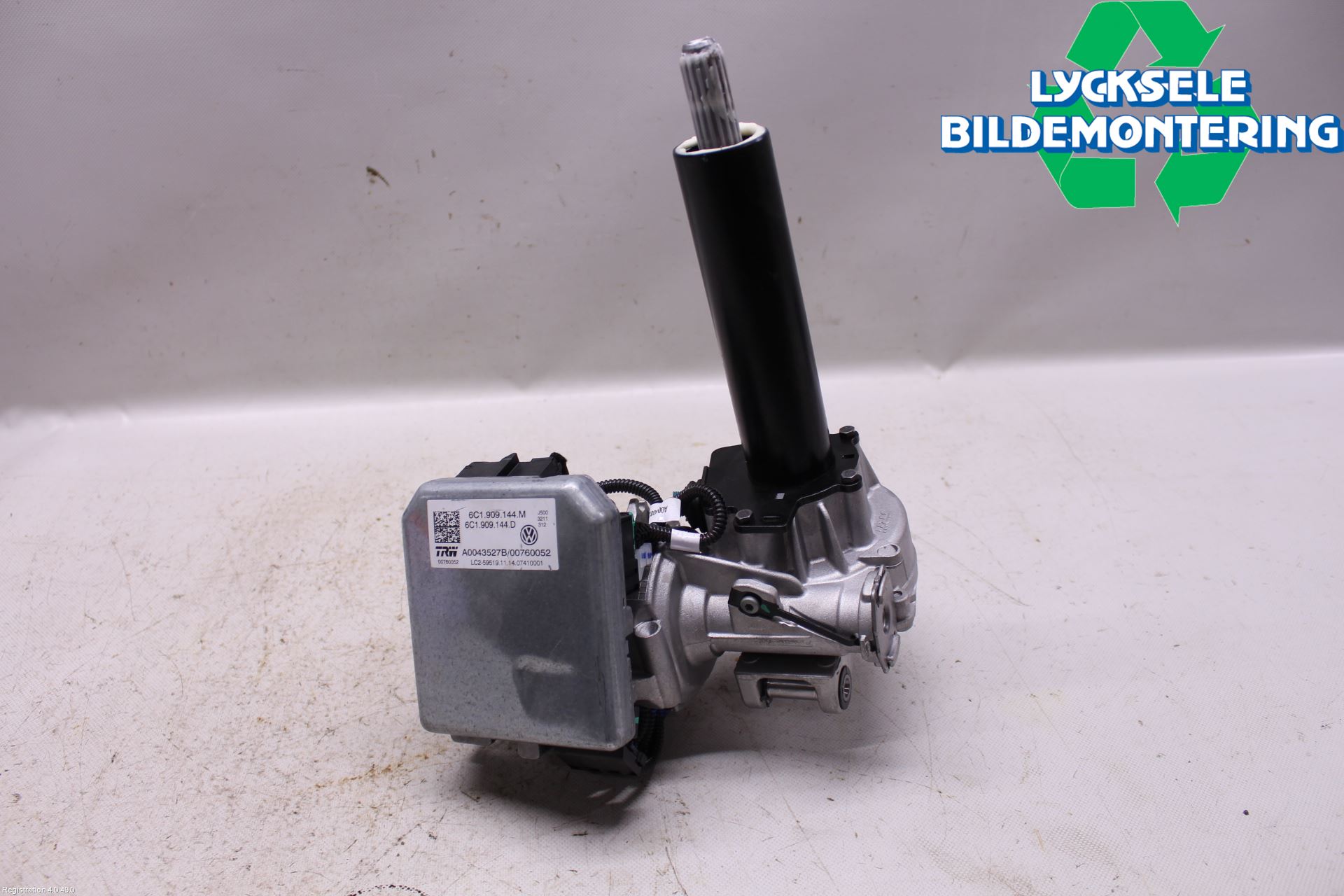 Skoda FABIA 15-21 Rattaxelagg Justerbart