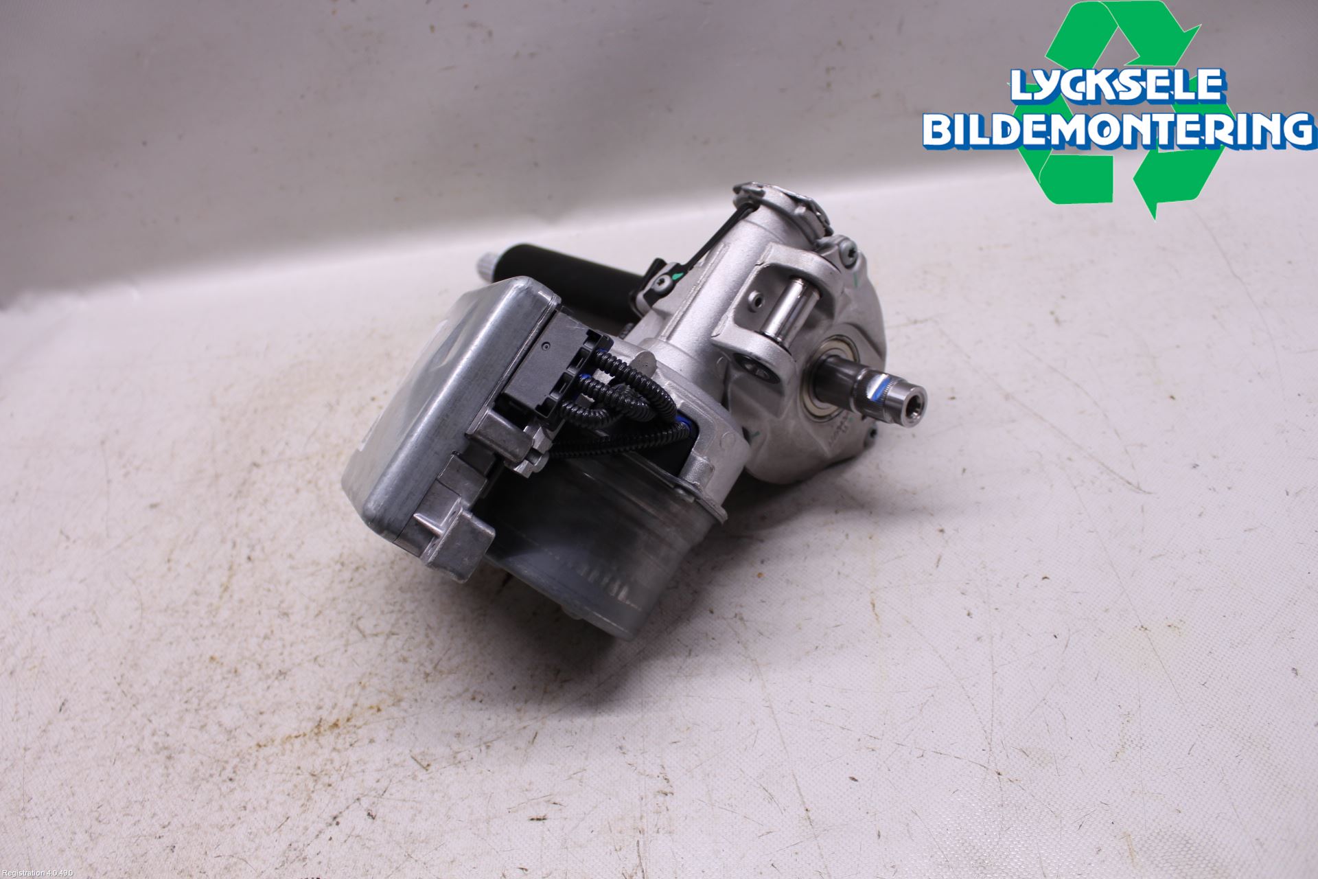 Skoda FABIA 15-21 Rattaxelagg Justerbart