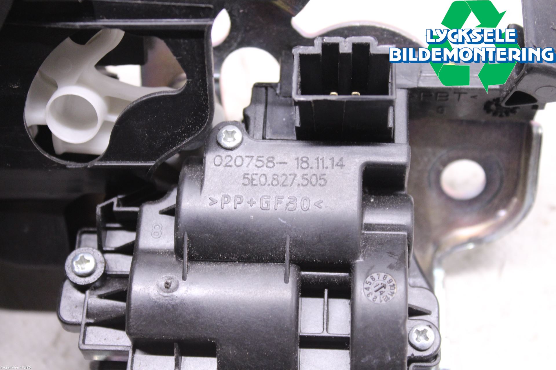 Skoda FABIA 15-21 Låskista Baklucka