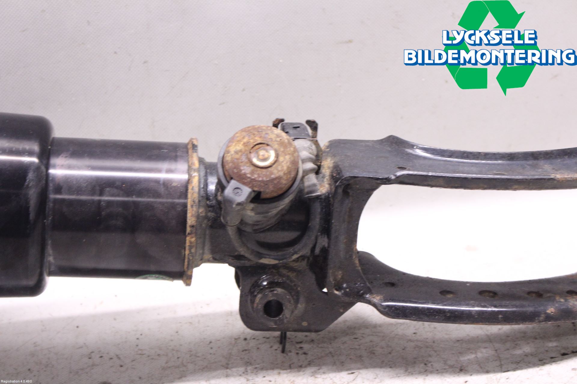 Volkswagen VW TOUAREG 7L 03-10 Fjäderben Fram Höger