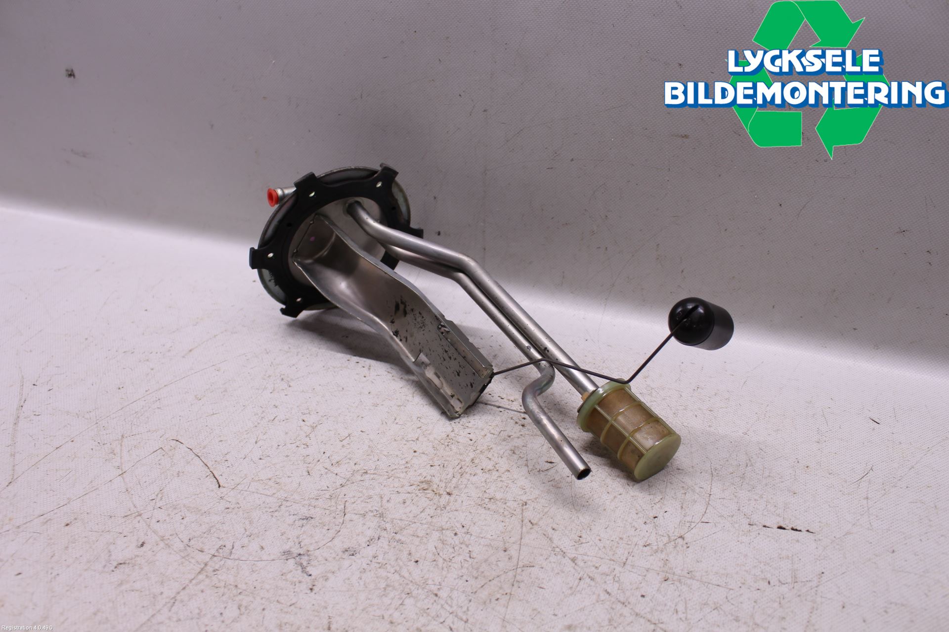 Mitsubishi L200 06-15 Givare Tank