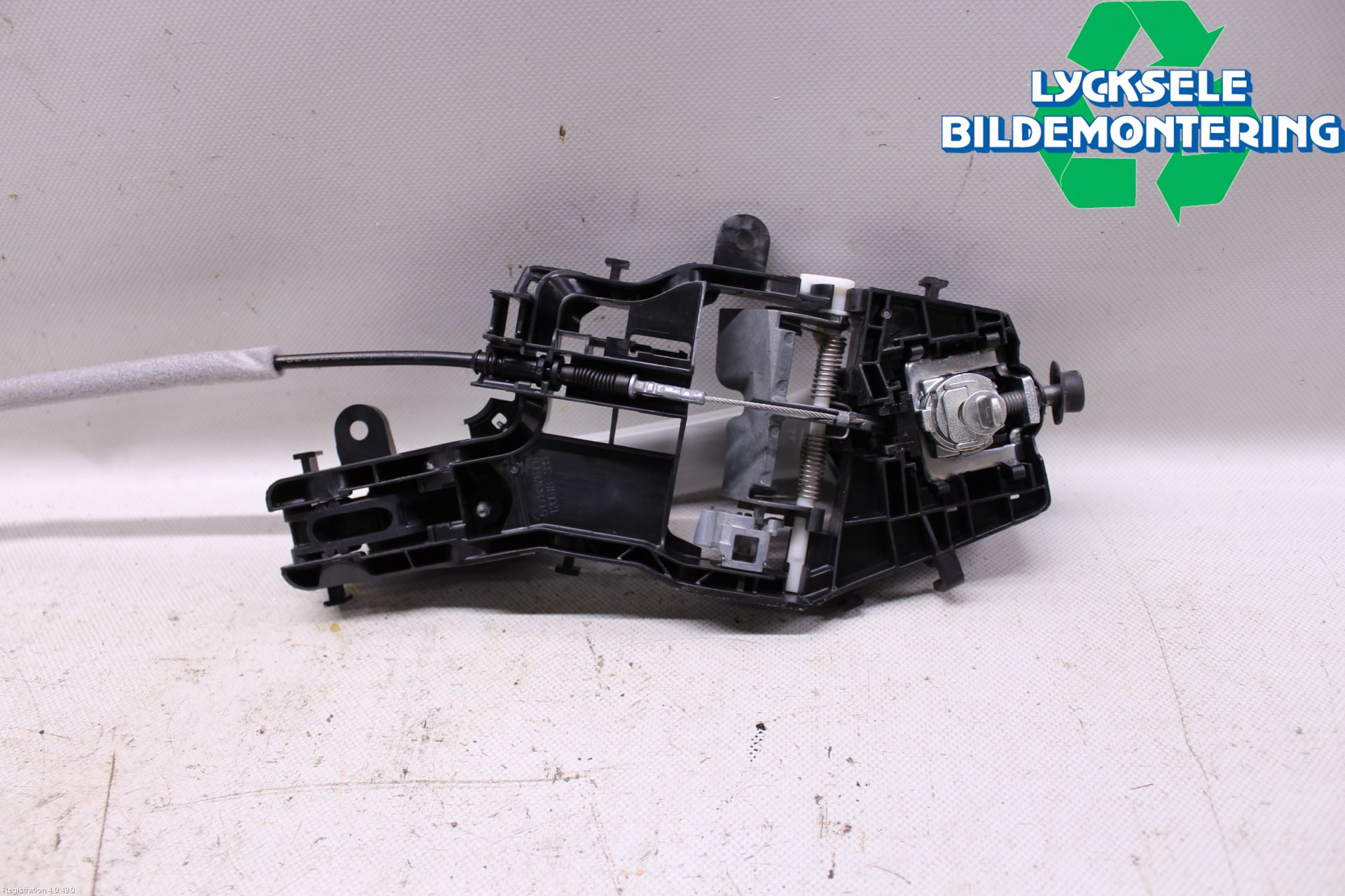 Volkswagen VW TIGUAN 16-24 Dörrhandtag Yttre Vä