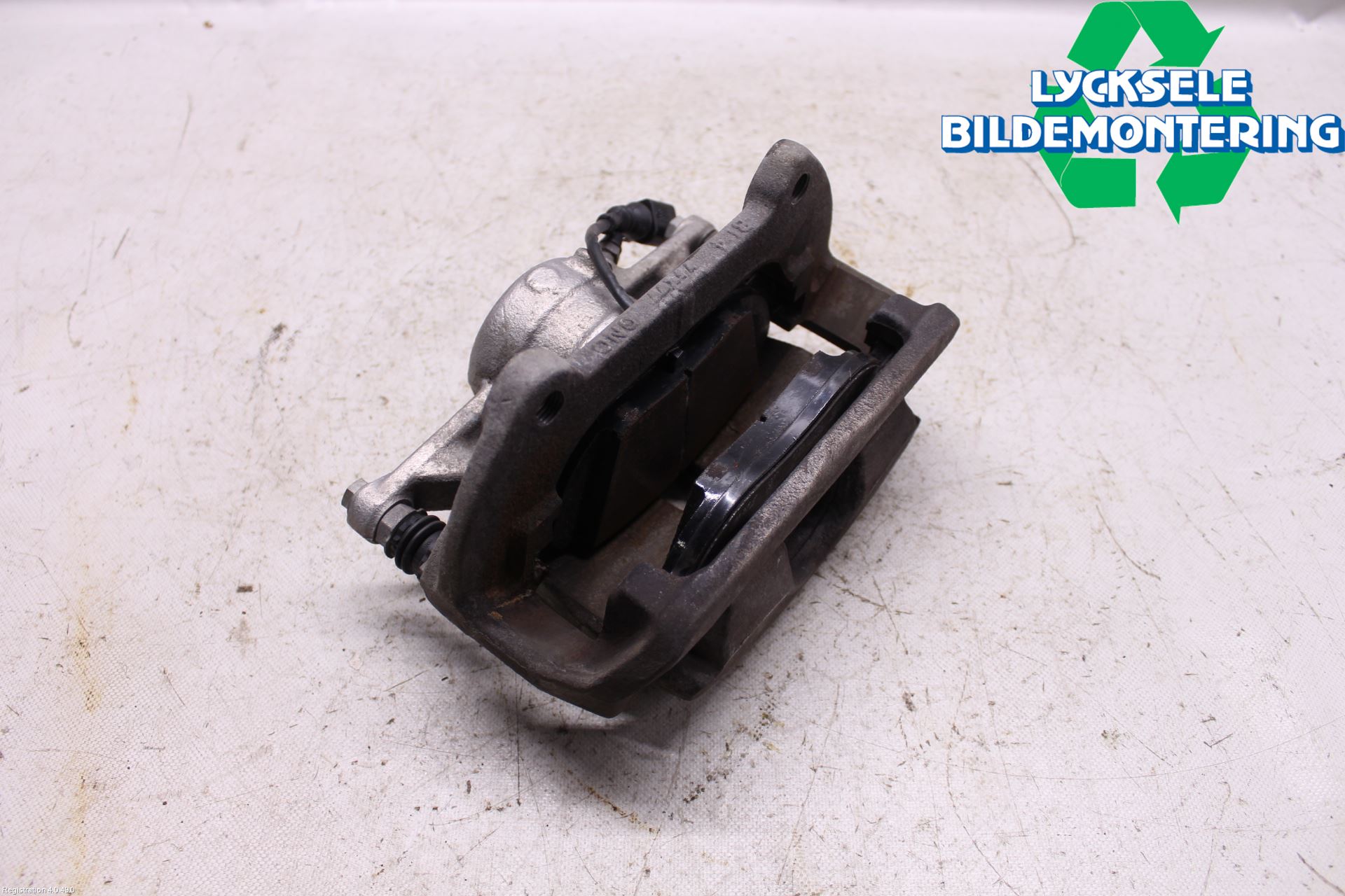 Volkswagen VW TIGUAN 16-24 Bromsok Fram Höger