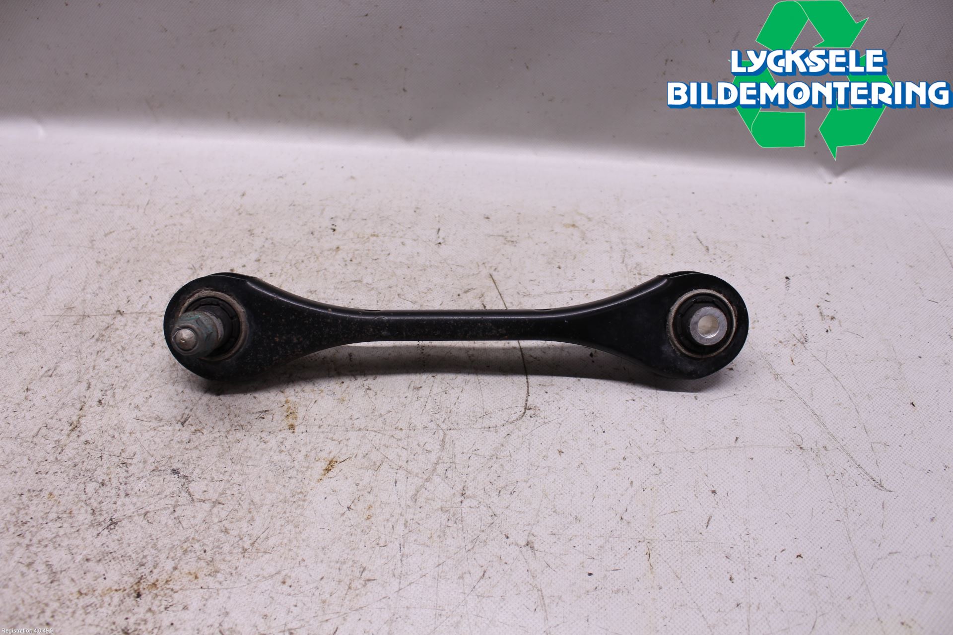 Volkswagen VW TIGUAN 16-24 Bärarm Bak Vänster