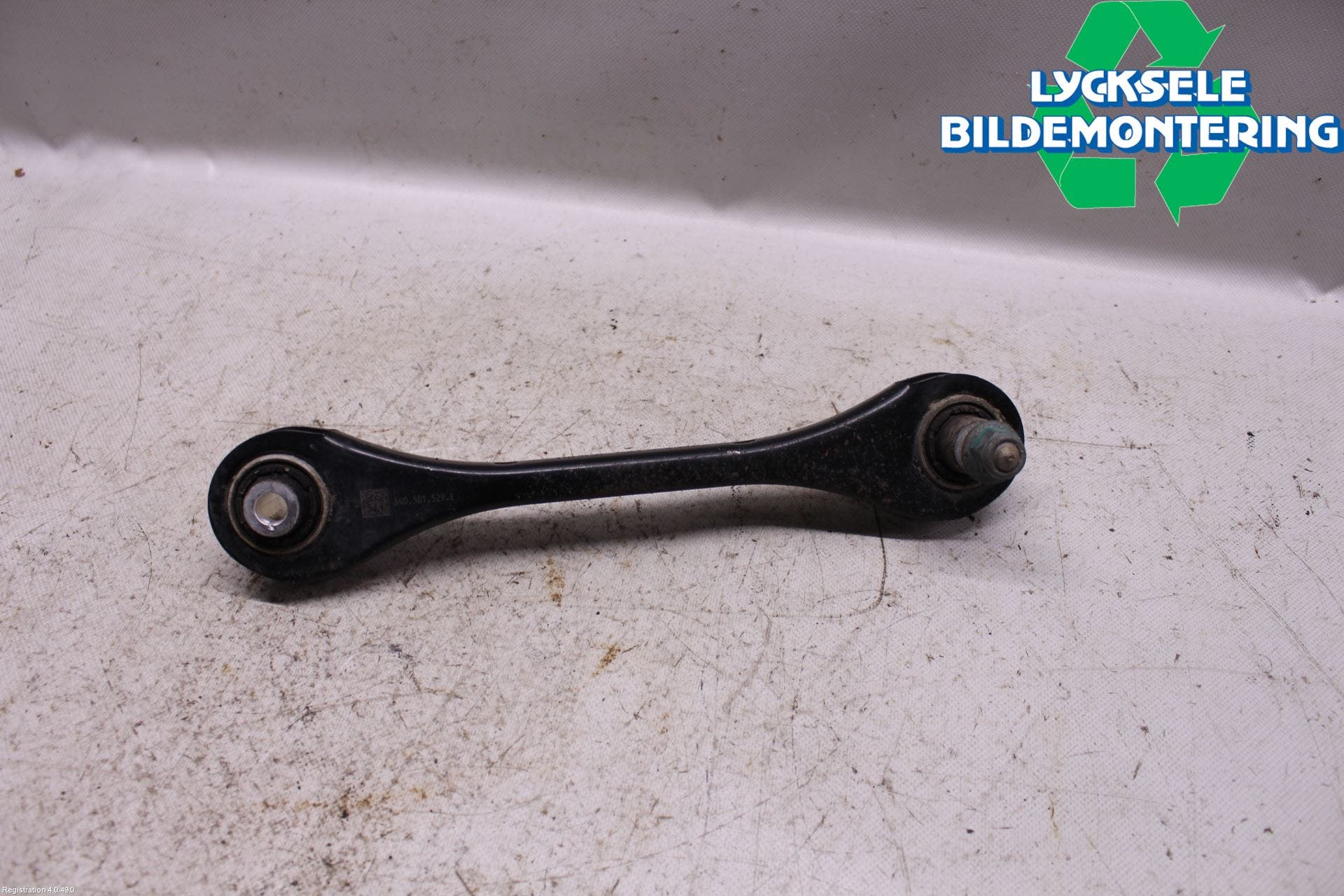 Volkswagen VW TIGUAN 16-24 Bärarm Bak Höger