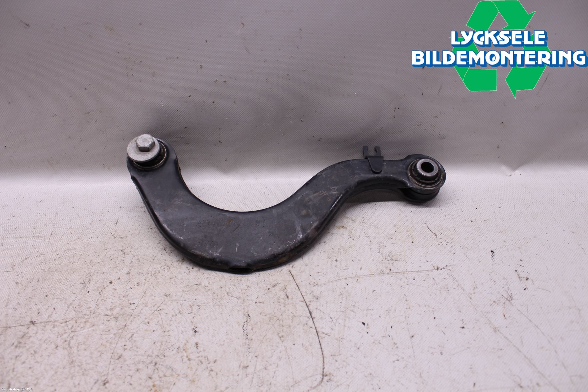 Volkswagen VW TIGUAN 16-24 Bärarm Bak Övre Vänster