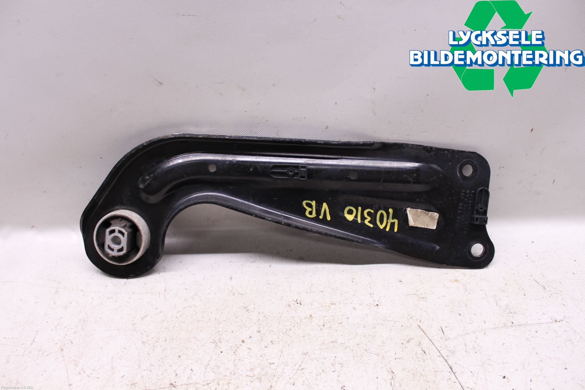 Volkswagen VW TIGUAN 16-24 Bärarm Bak Vänster