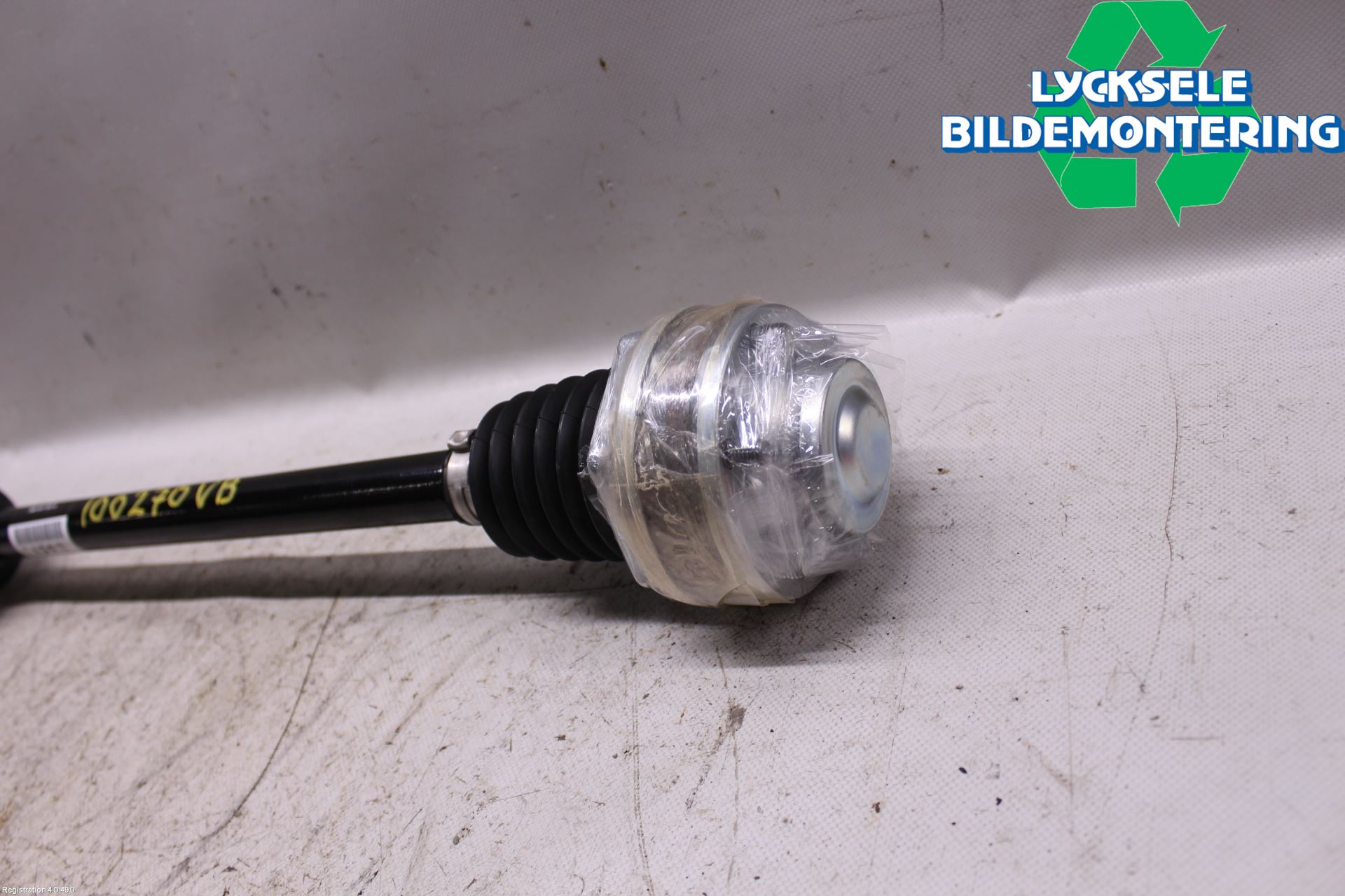 Volkswagen VW TIGUAN 16-24 Drivaxel Bak Vänster