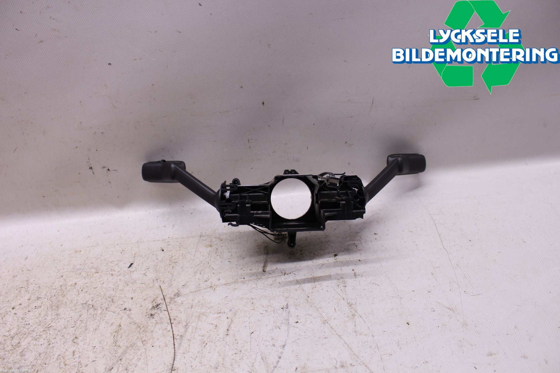 Volkswagen VW TIGUAN 16-24 Spakcentral