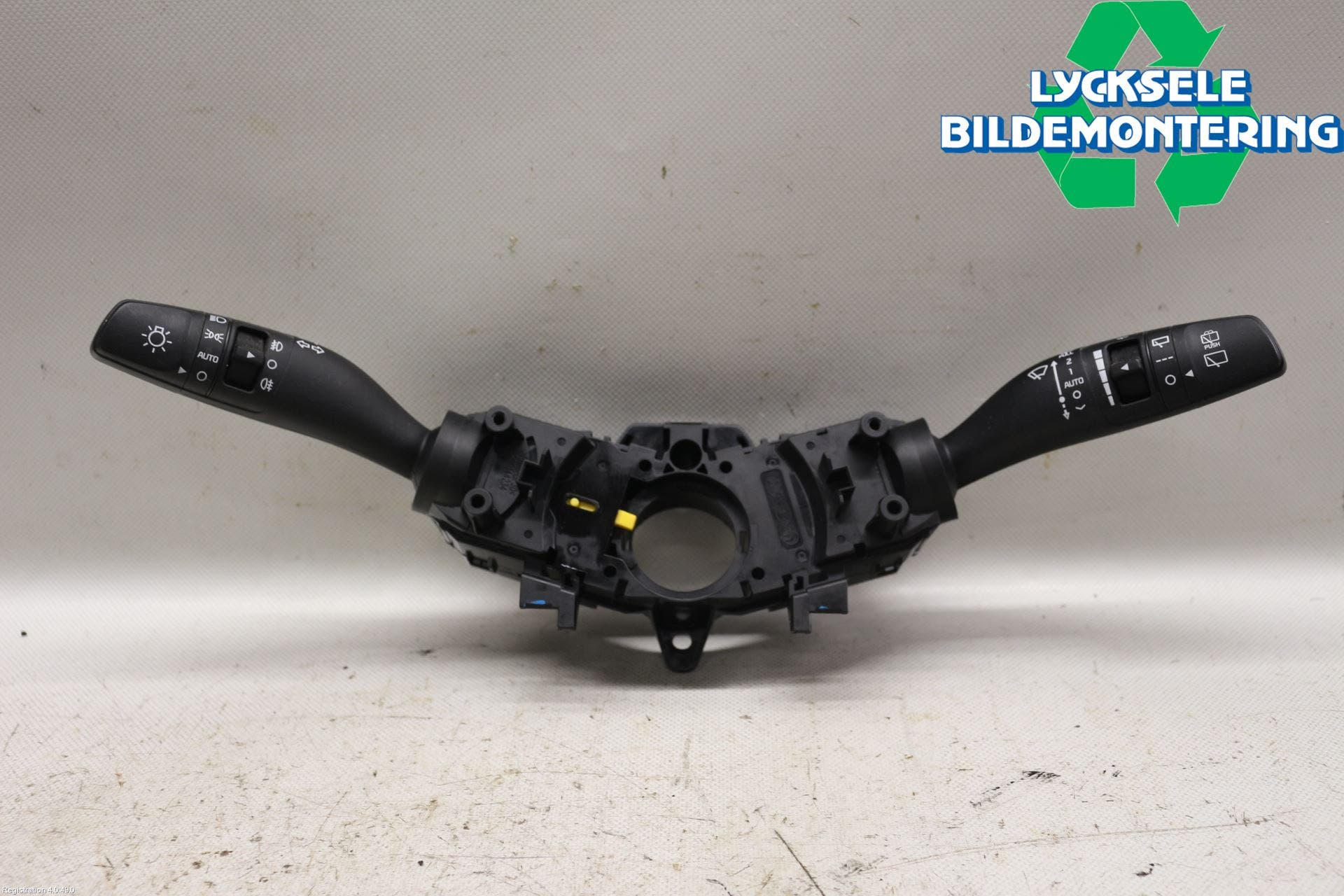 Kia SORENTO 15-20 Spakcentral