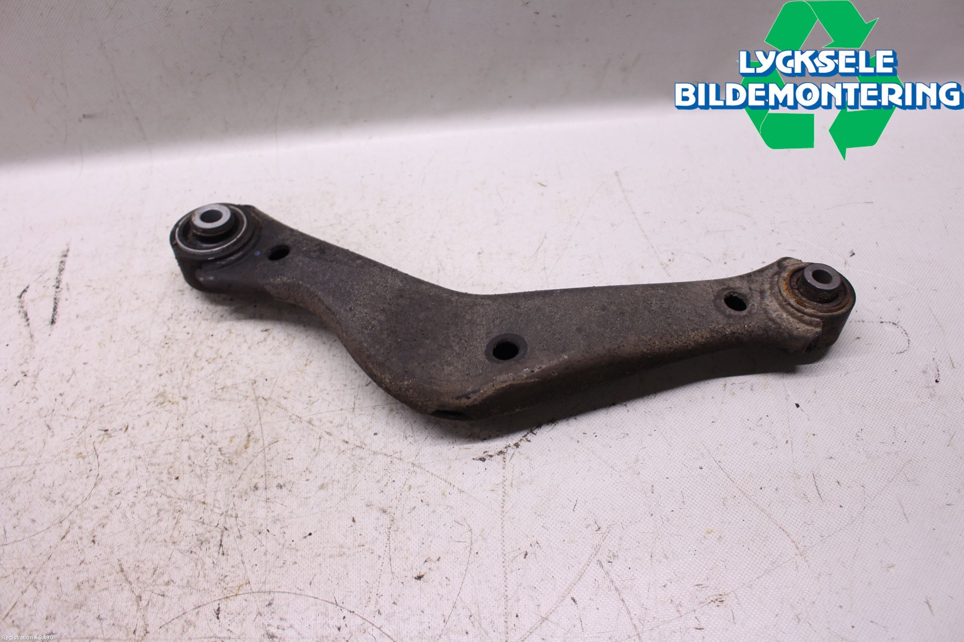 Opel INSIGNIA 09-16 Bärarm Bak Vänster