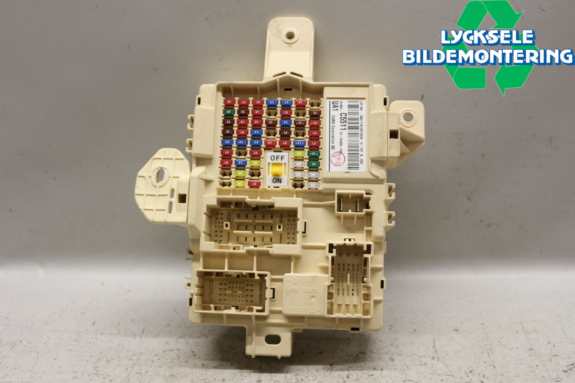 Kia SORENTO 15-20 Säkringsdosa-Elcentral