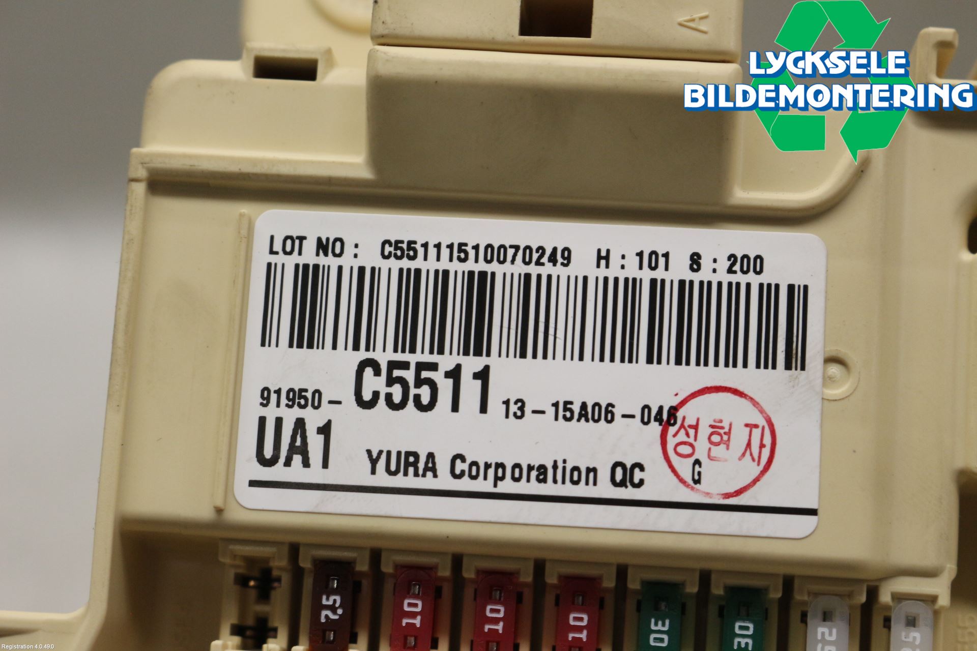 Kia SORENTO 15-20 Säkringsdosa-Elcentral