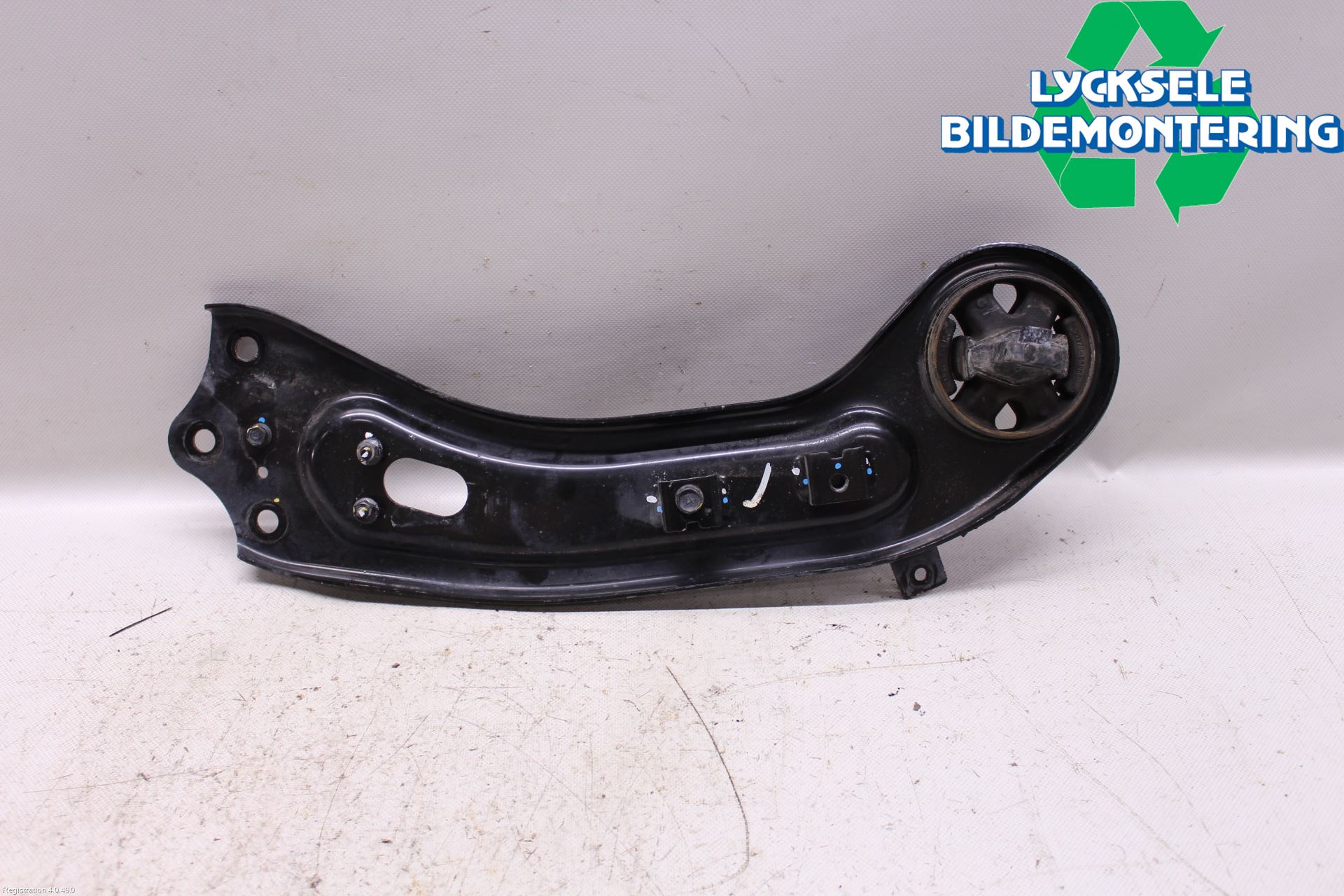 Kia SORENTO 15-20 Bärarm Bak Vänster