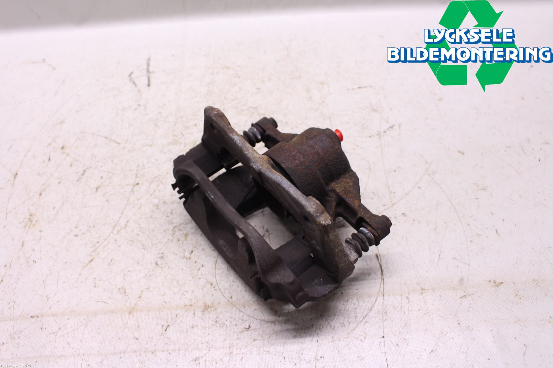 Toyota AVENSIS 09-15 Bromsok Fram Höger