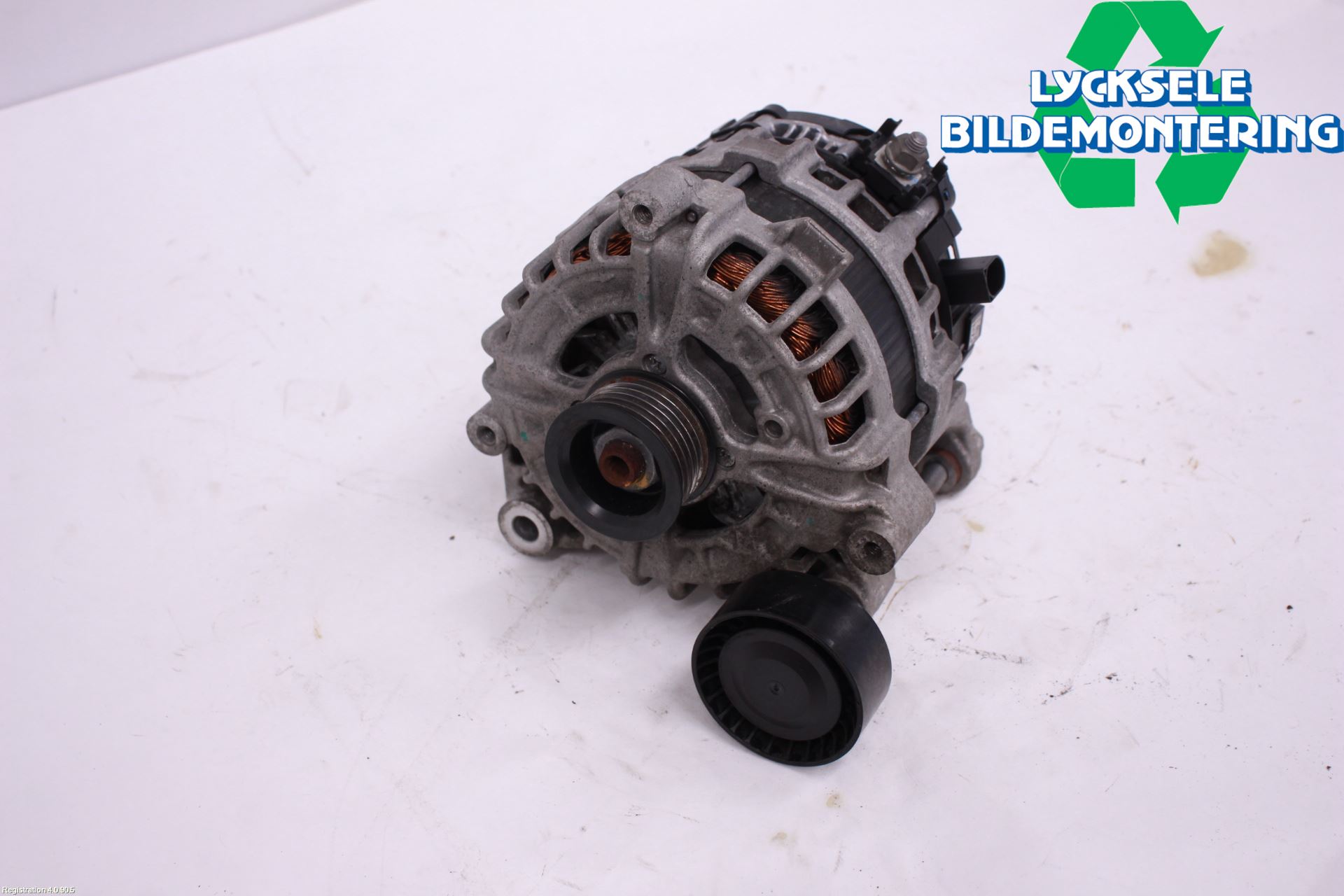 BMW 5 G30/G31/F90 17-23 Generator