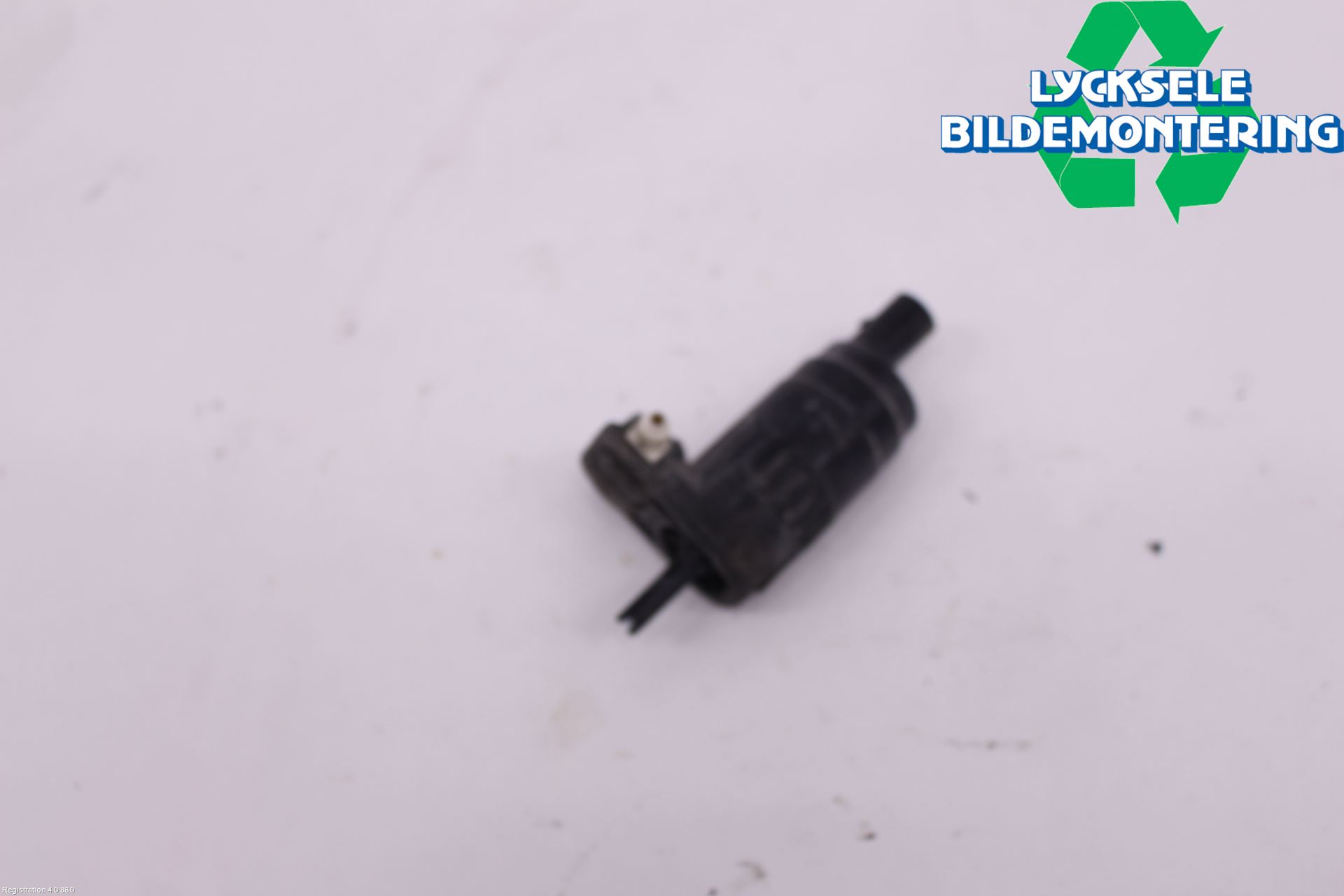 Volkswagen VW GOLF / E-GOLF VII 13-20 Spolarpump Vindruta