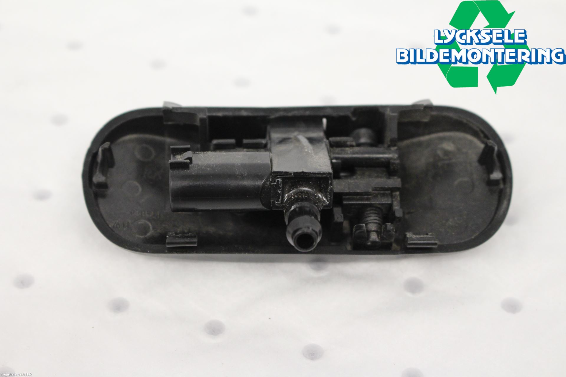 Audi A1 19- Spolarmunstycke Rutor