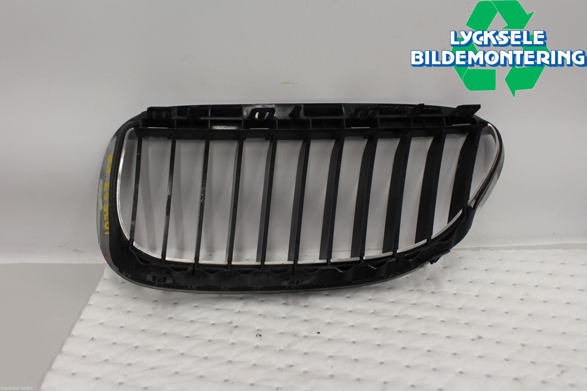 BMW 6 E63/64 02-10 Grilldel Höger