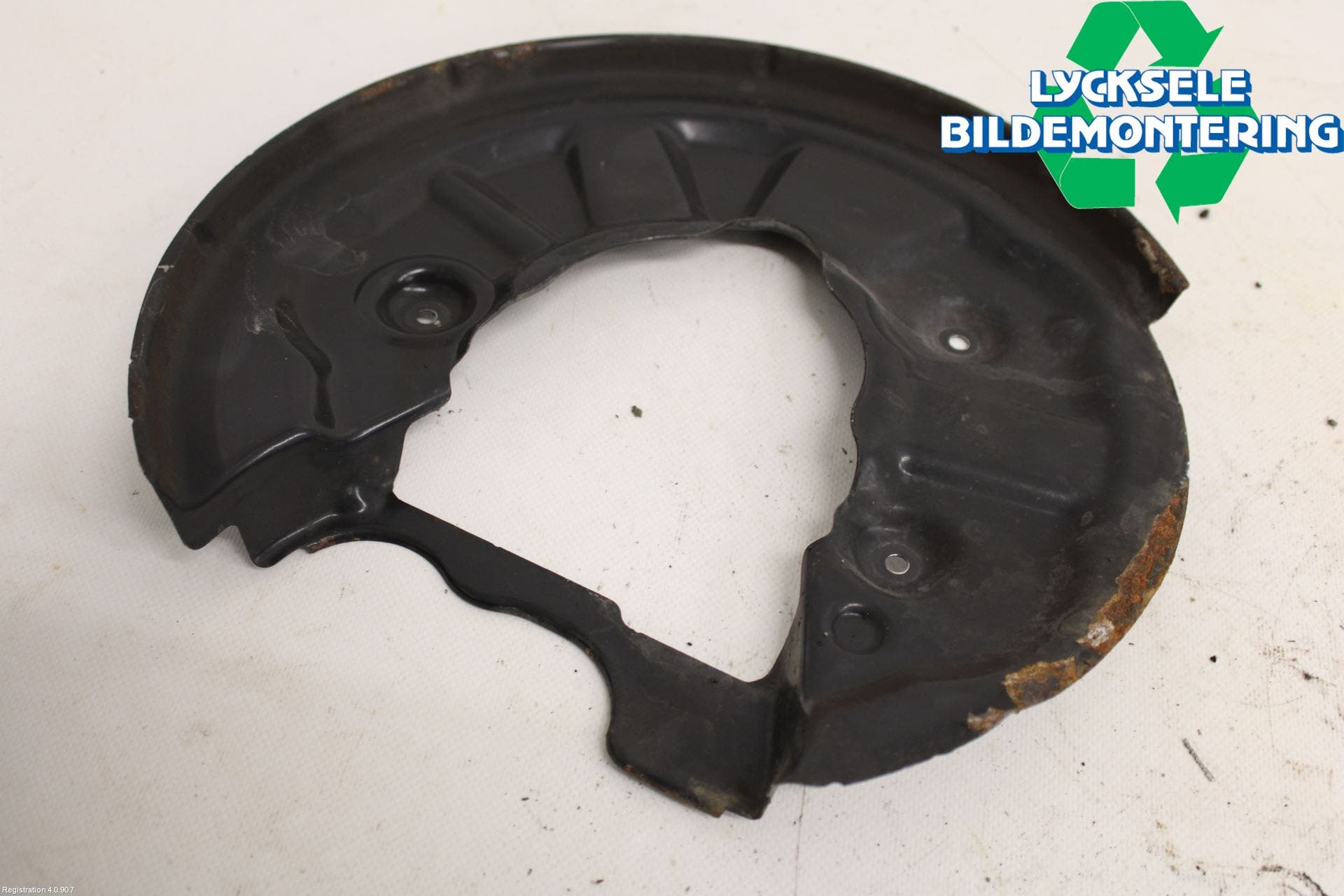 Volkswagen VW PASSAT 20-24 Bromssköld Bak